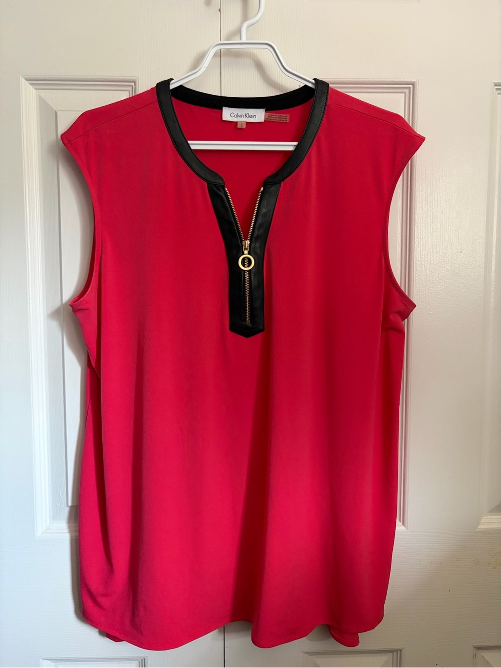 Calvin Klein Red Blouse Top with Black Faux Leather Trim & Gold Zipper – Large